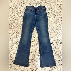 BRAND NEW GAP 26S Curvy Boot Cut Jeans Short length
